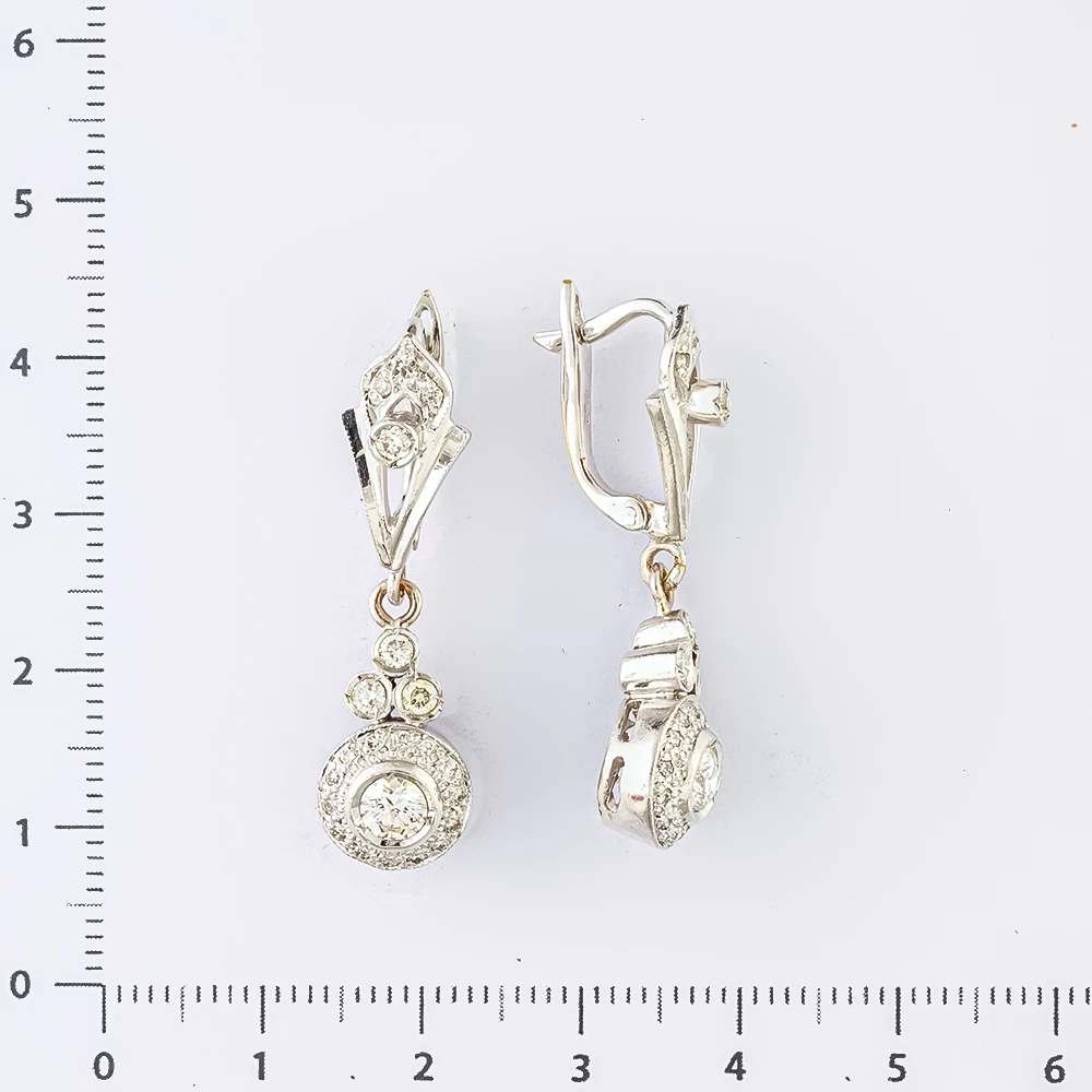Серьги с бриллиантом из белого золота 585 пробы