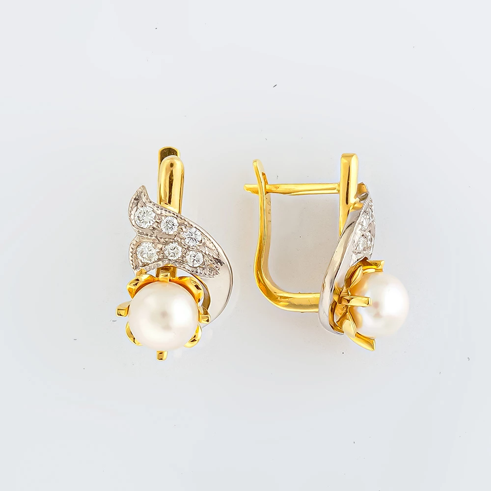 Серьги с бриллиантом из желтого золота 750 пробы