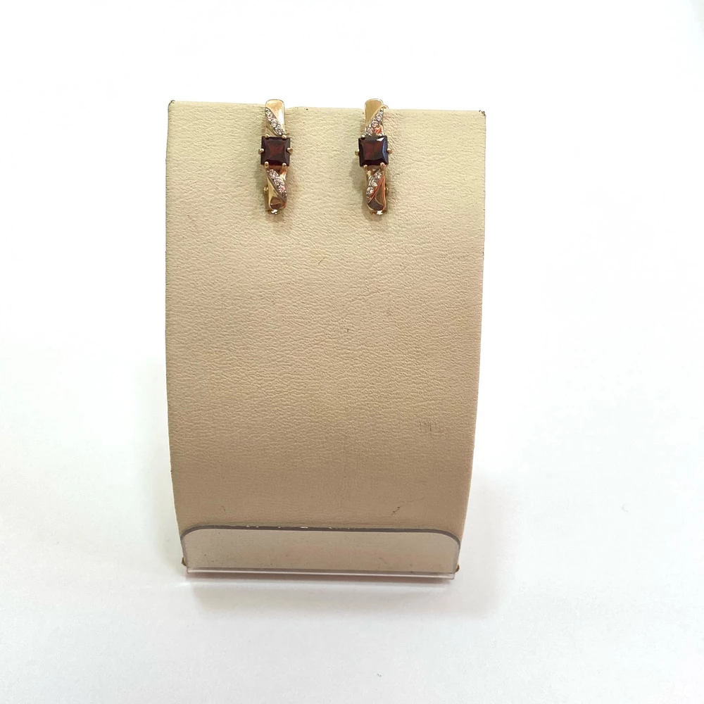 Серьги с гранатом из красного золота 375 пробы