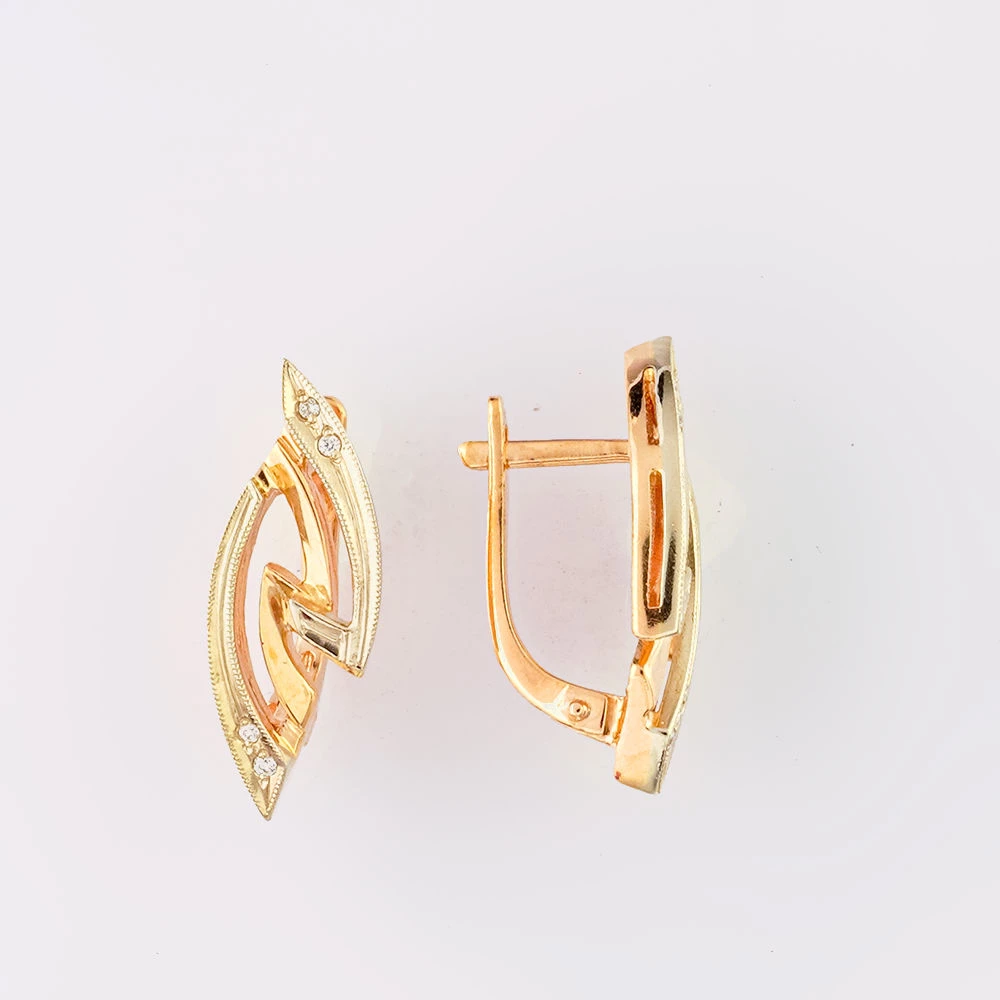 Серьги с бриллиантом из красного золота 585 пробы