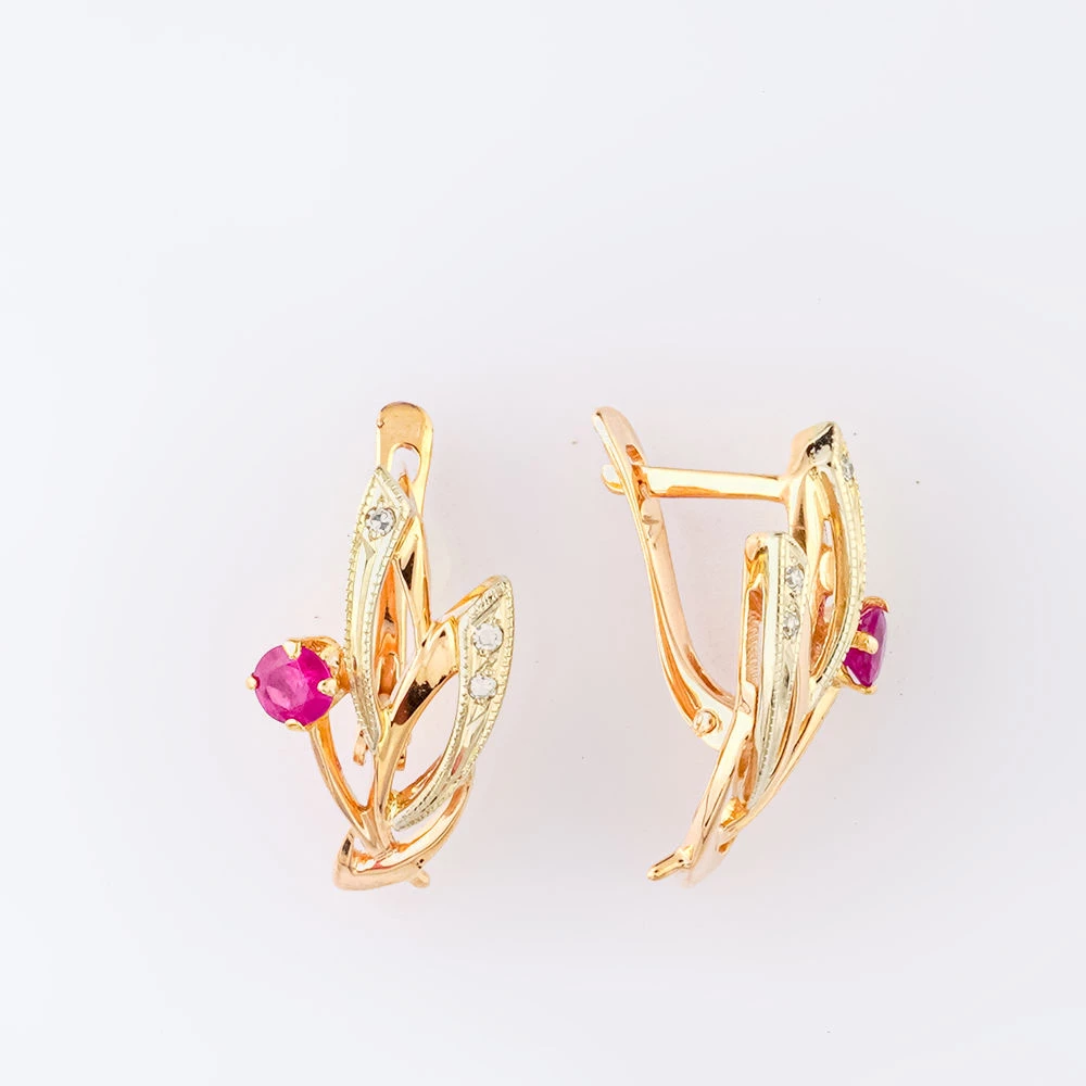 Серьги с рубином синтетическим из красного золота 585 пробы