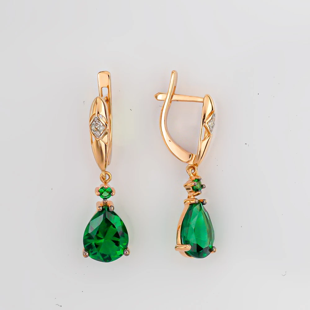 Серьги с изумрудом синтетическим из красного золота 585 пробы