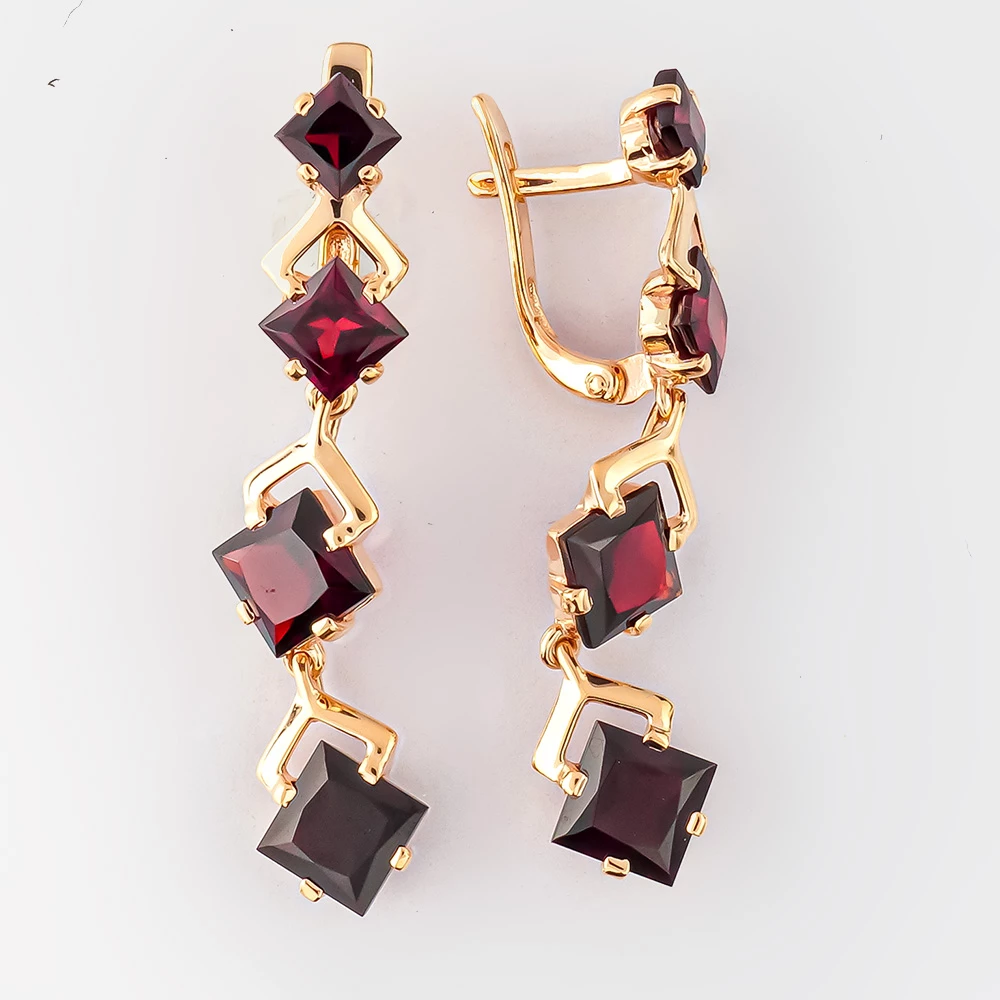 Серьги с гранатом из красного золота 585 пробы