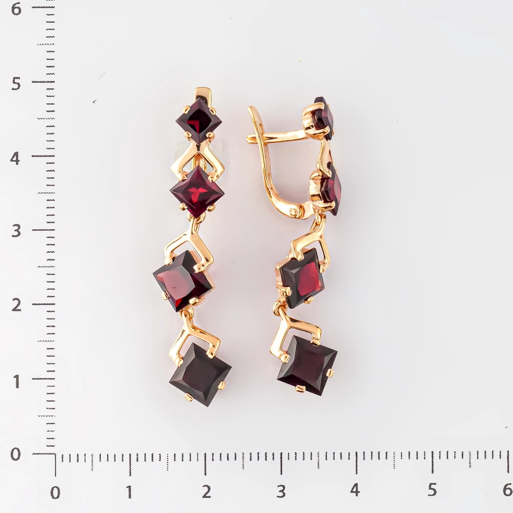 Серьги с гранатом из красного золота 585 пробы