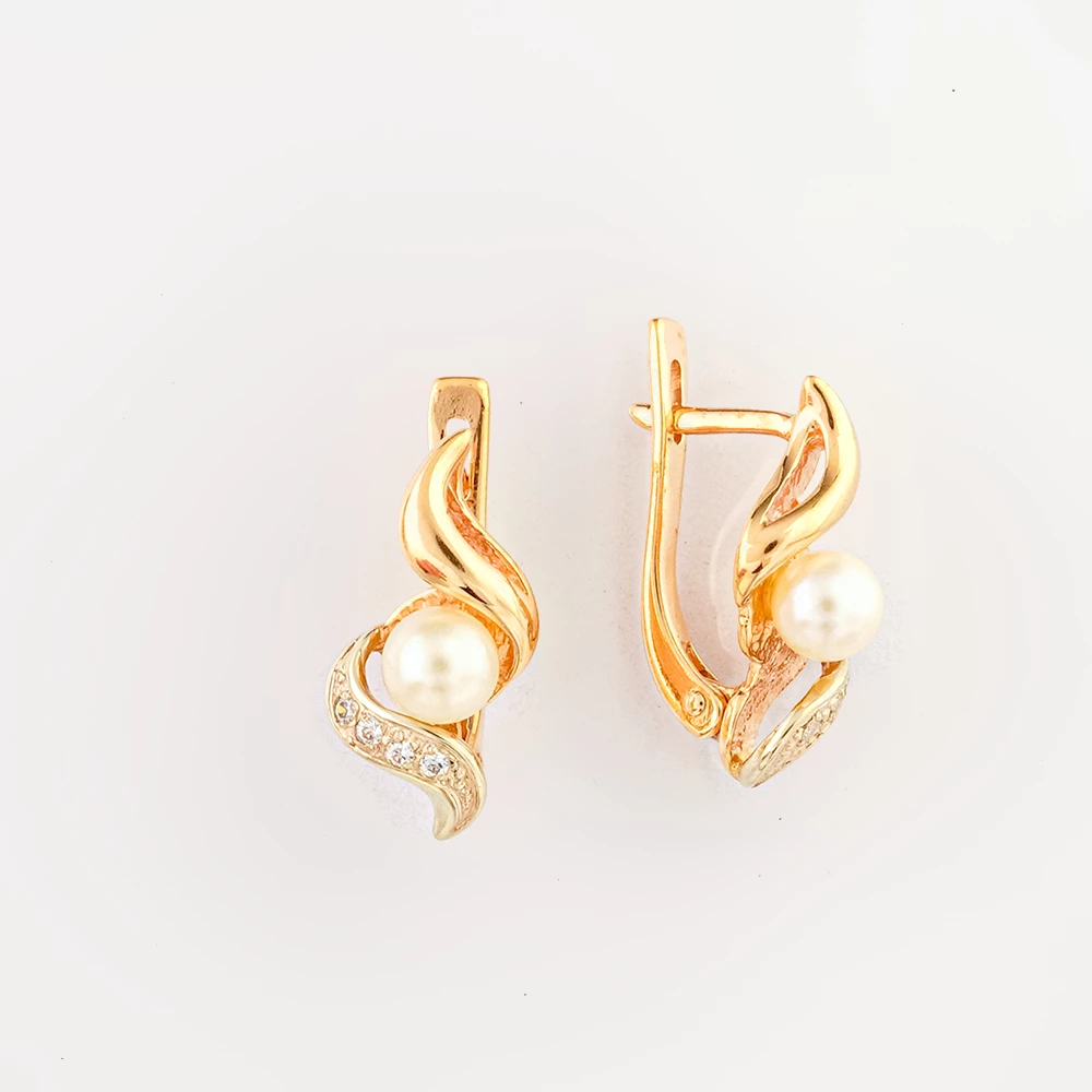 Серьги с культивированным жемчугом из красного золота 585 пробы