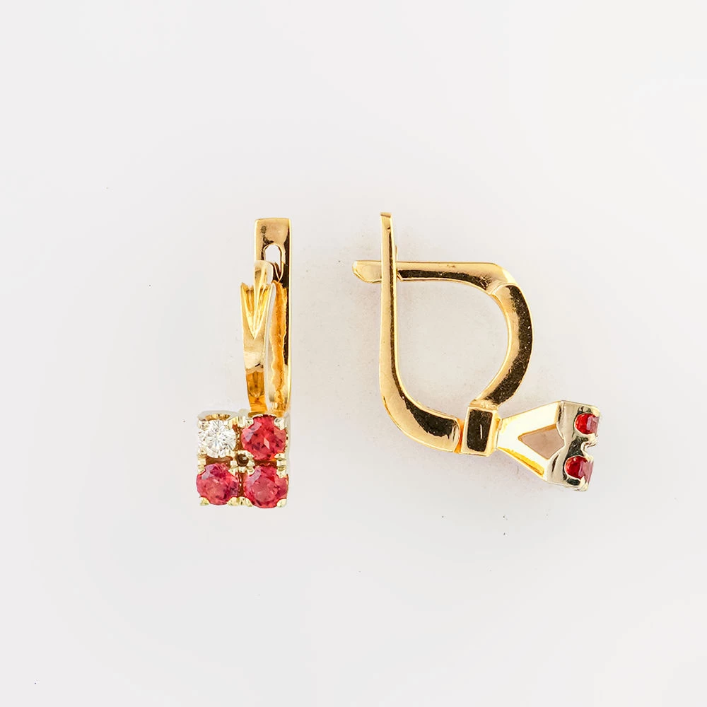 Серьги с гранатом из желтого золота 585 пробы