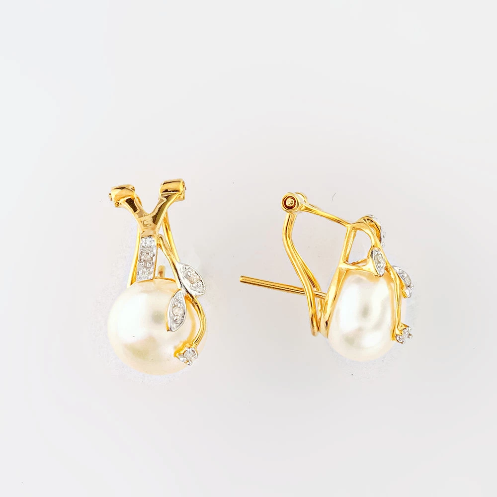 Серьги с культивированным жемчугом из желтого золота 585 пробы