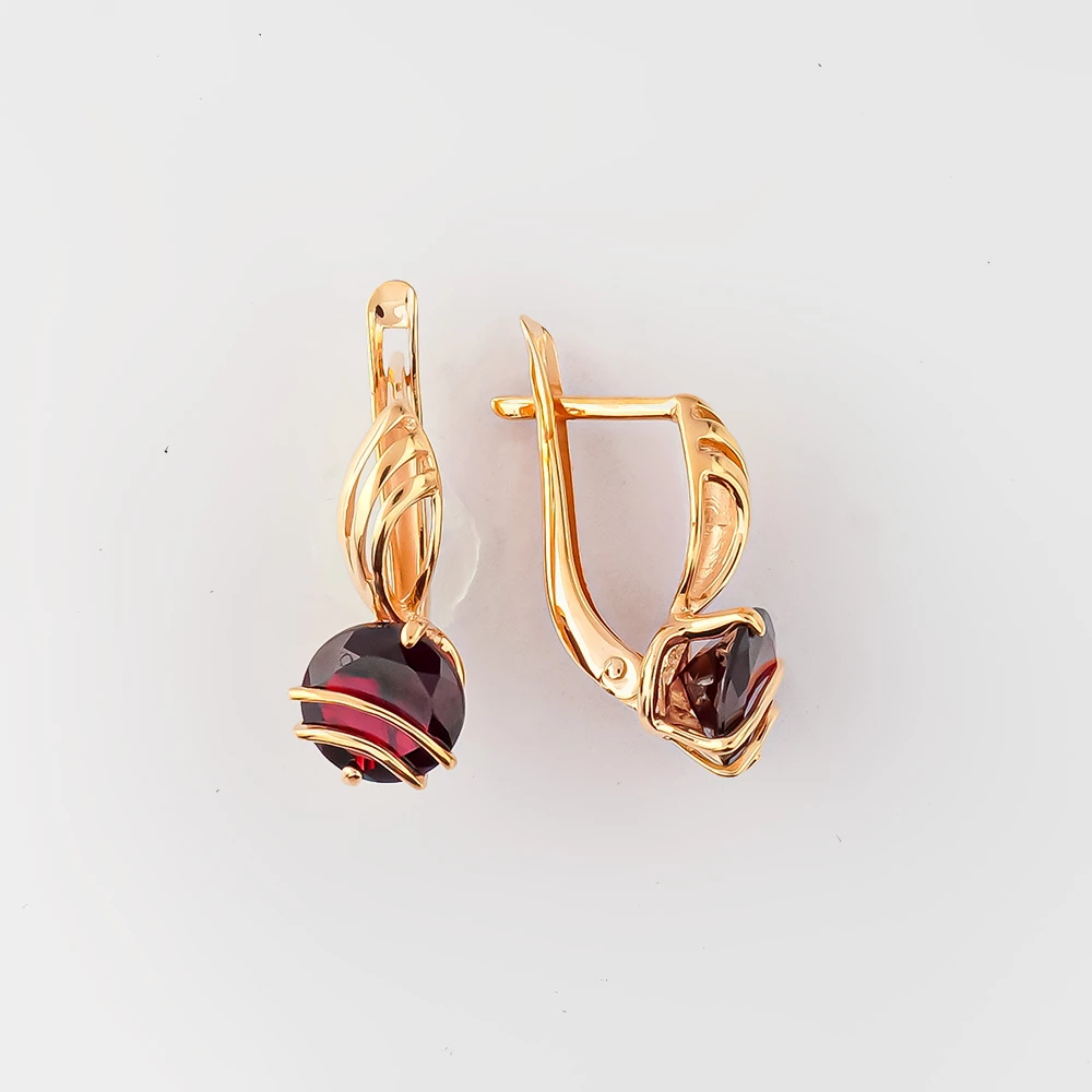 Серьги с гранатом из красного золота 585 пробы