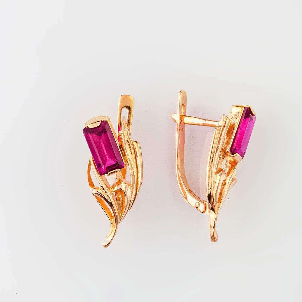 Серьги с рубином синтетическим из красного золота 585 пробы
