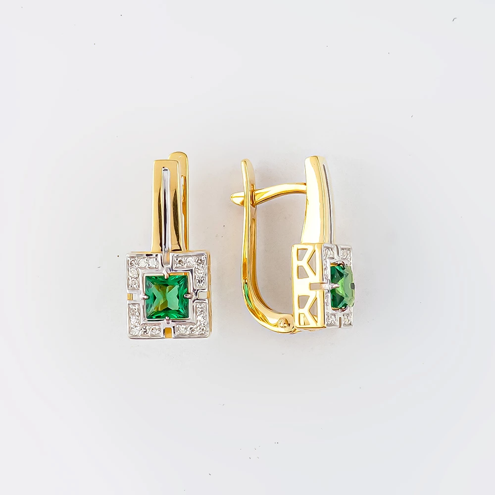 Серьги с изумрудом синтетическим из желтого золота 585 пробы