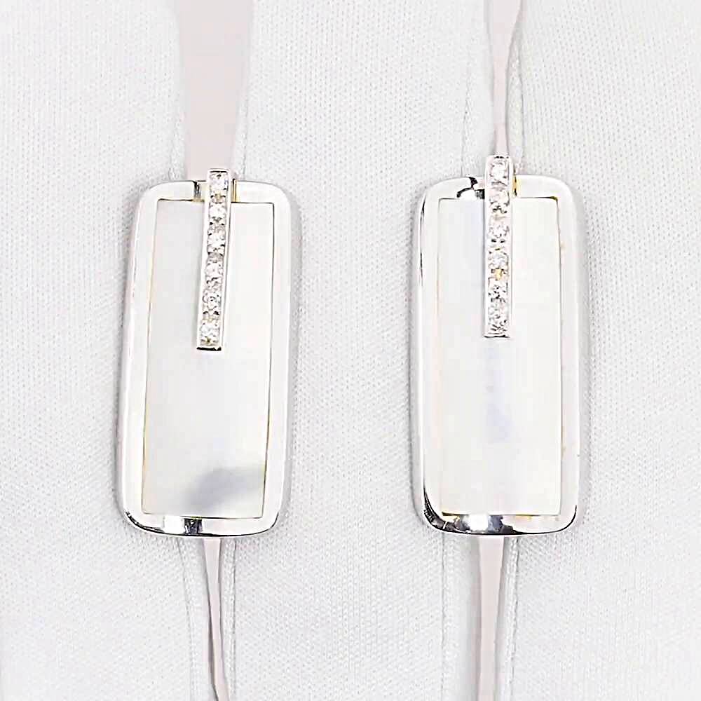 Серьги с перламутром из белого золота 750 пробы