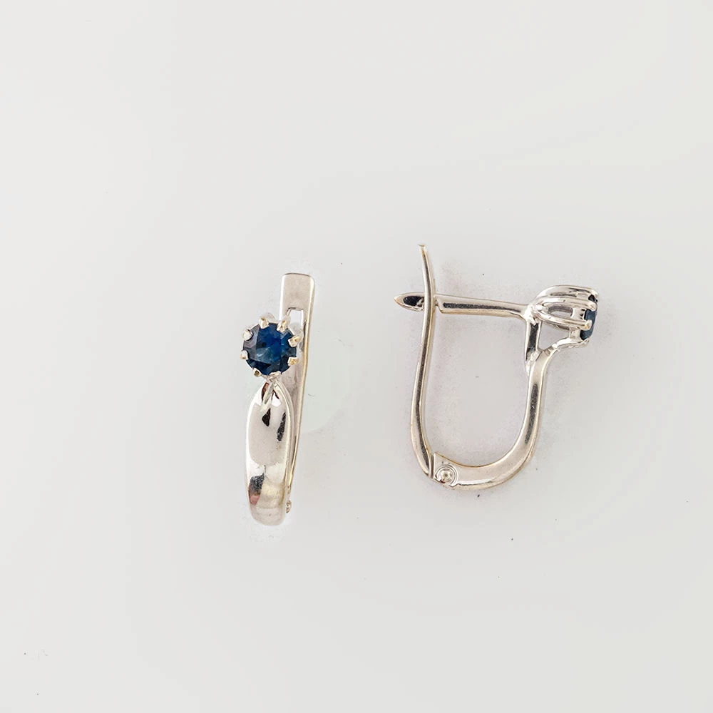 Серьги с сапфиром синтетическим из белого золота 585 пробы
