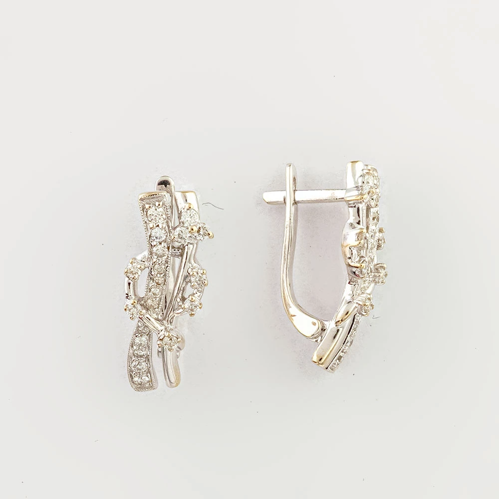 Серьги с бриллиантом из белого золота 585 пробы