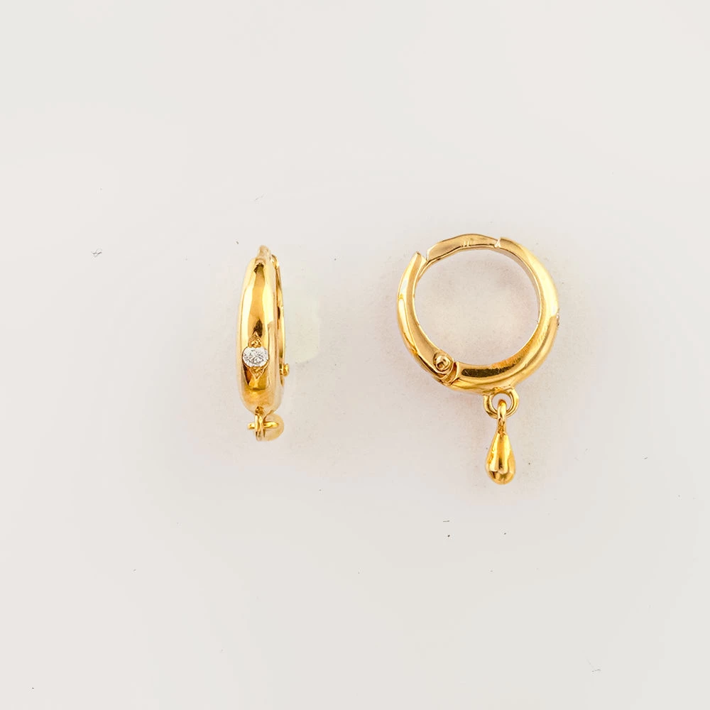 Серьги конго с бриллиантом из желтого золота 585 пробы