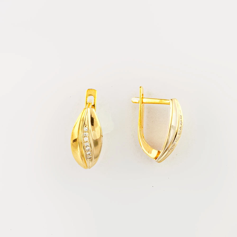 Серьги с бриллиантом из желтого золота 750 пробы