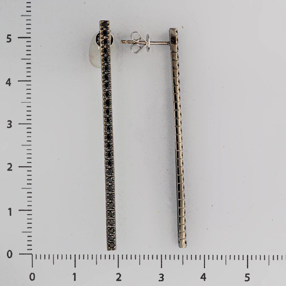 Серьги с бриллиантом из белого золота 750 пробы