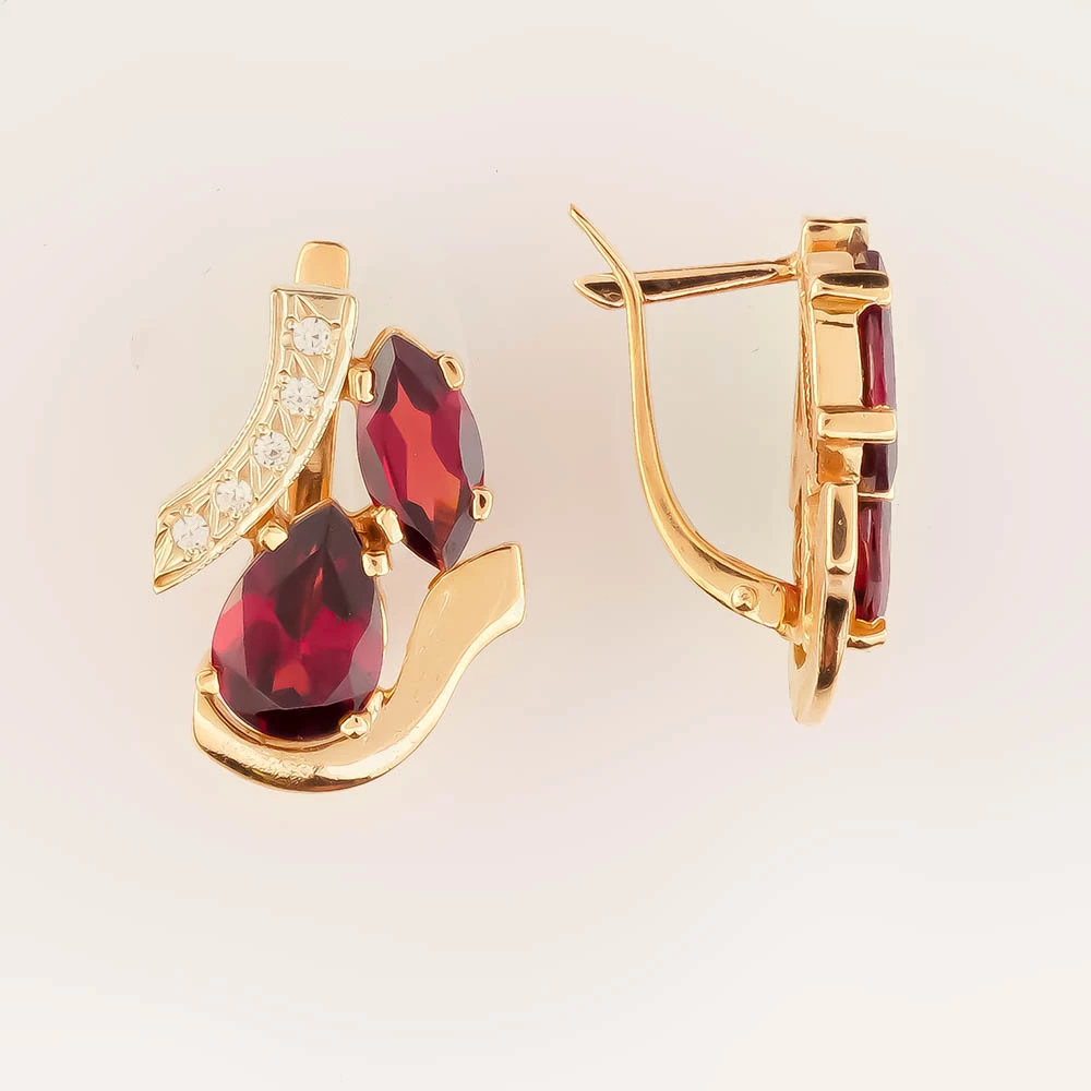 Серьги с гранатом из желтого золота 585 пробы