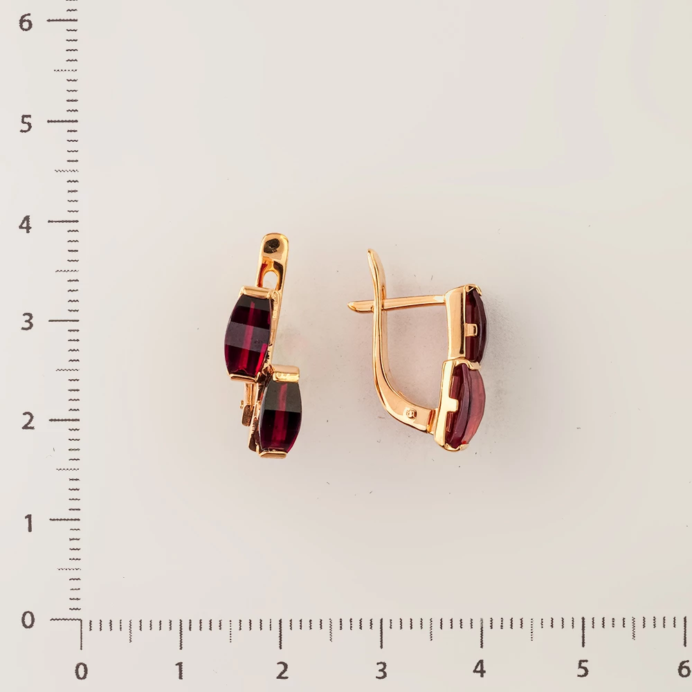 Серьги с гранатом из красного золота 585 пробы