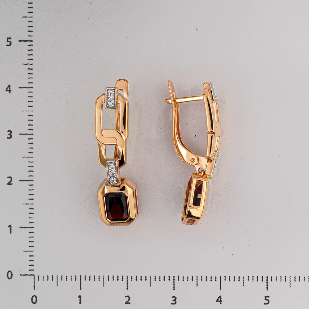 Серьги с гранатом из красного золота 585 пробы