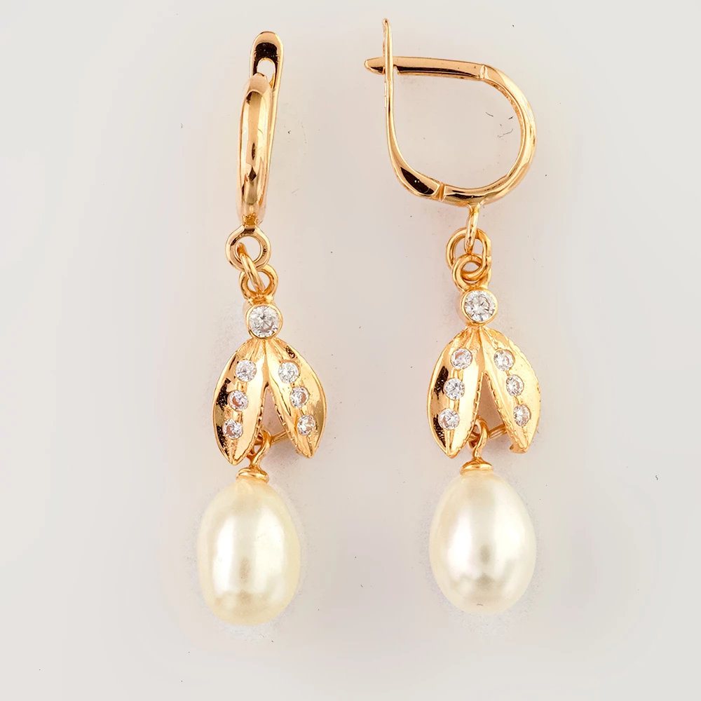 Серьги с культивированным жемчугом из красного золота 585 пробы