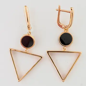 Серьги с ониксом из красного золота 585 пробы