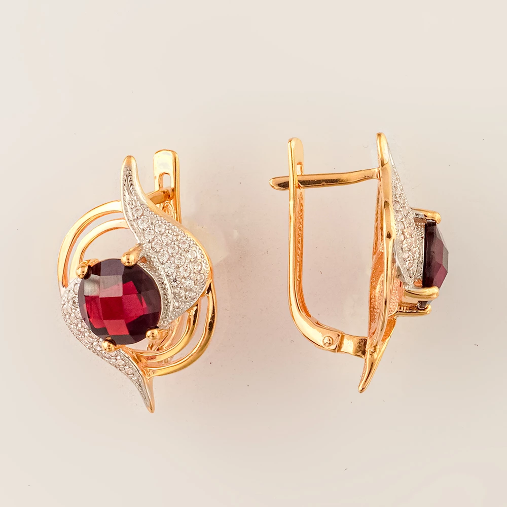 Серьги с гранатом из красного золота 585 пробы