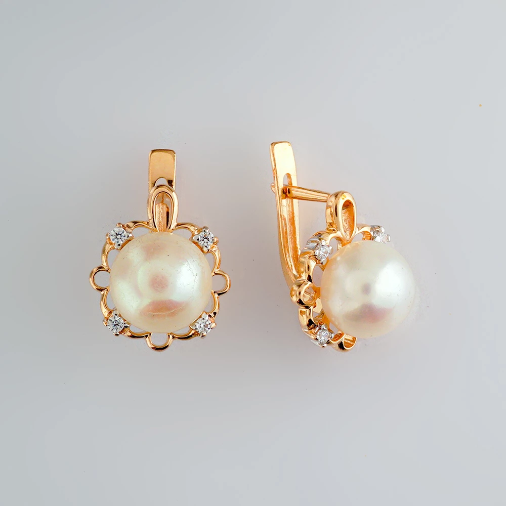 Серьги с культивированным жемчугом из красного золота 585 пробы