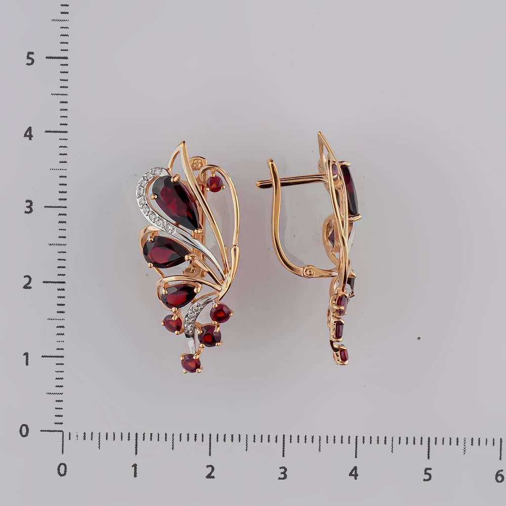 Серьги с гранатом из красного золота 585 пробы