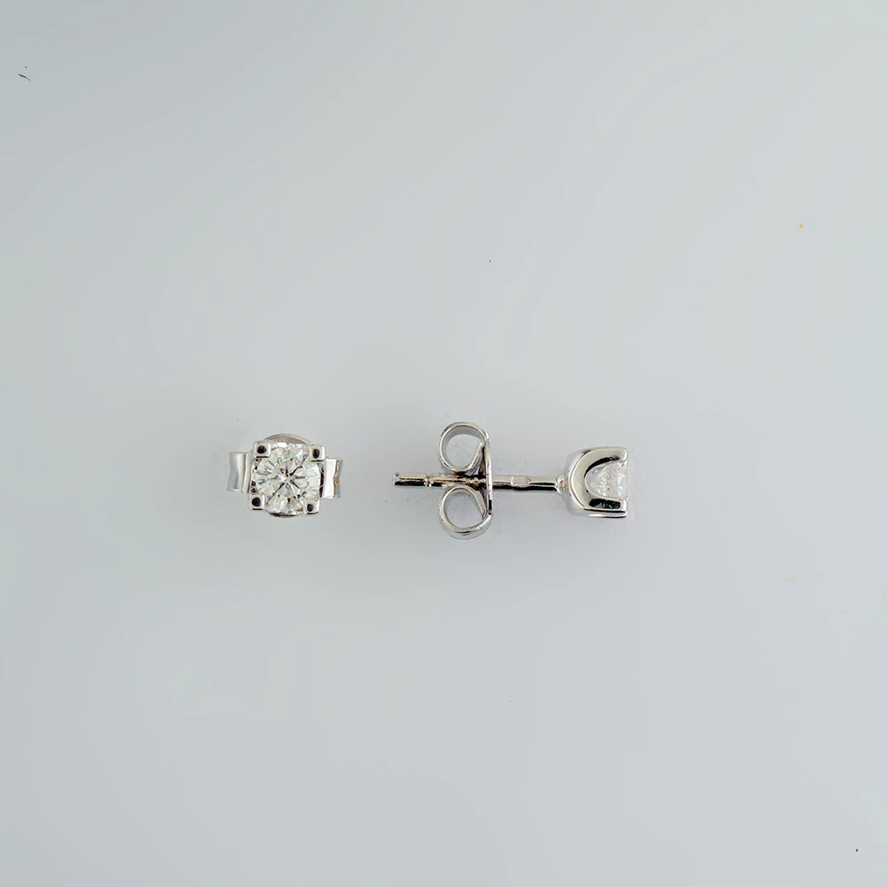 Серьги с бриллиантом из белого золота 585 пробы