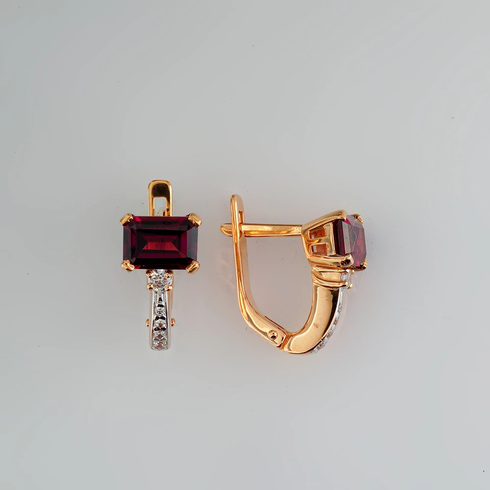 Серьги с гранатом из красного золота 585 пробы