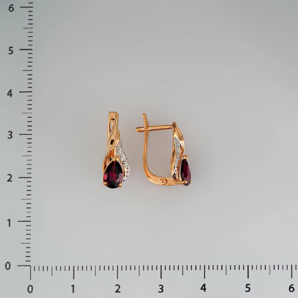 Серьги с гранатом из красного золота 585 пробы