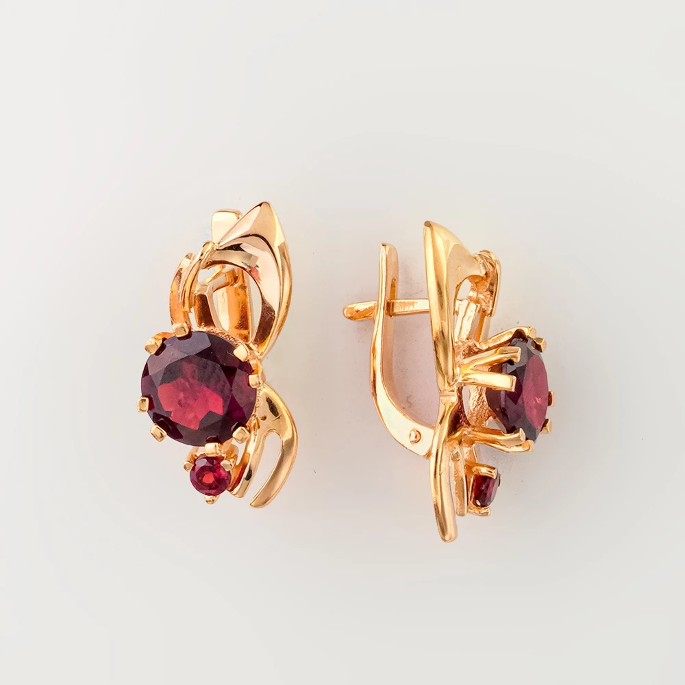 Серьги с гранатом из красного золота 585 пробы