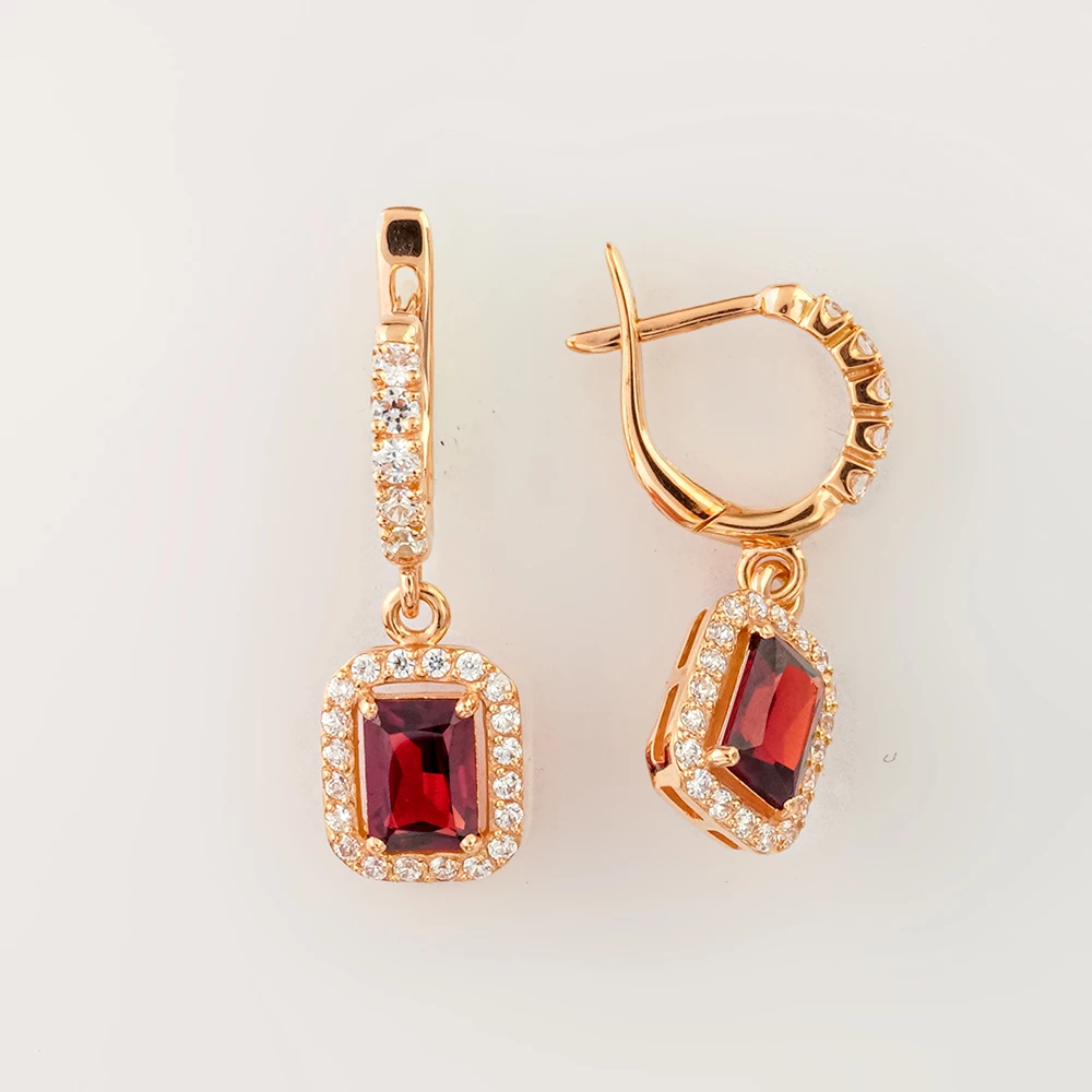 Серьги с гранатом из красного золота 585 пробы