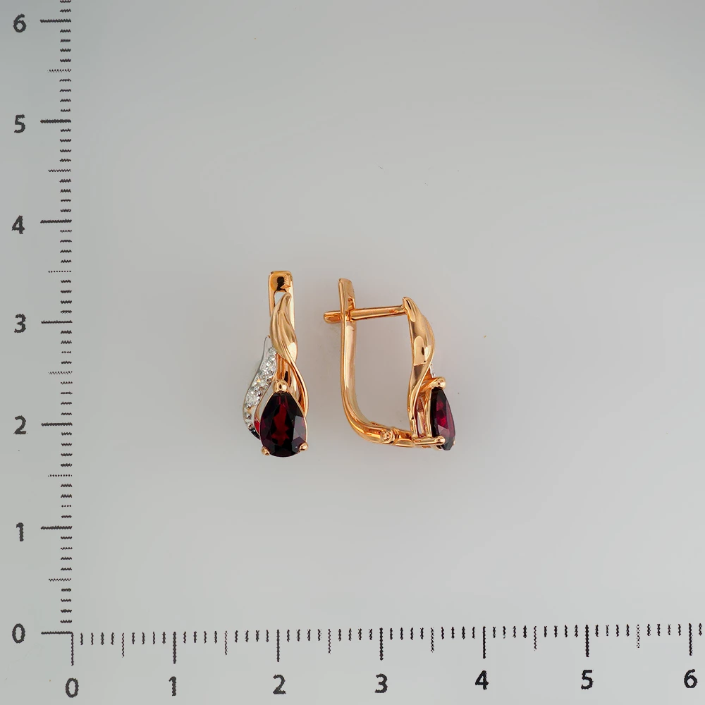 Серьги с гранатом из красного золота 585 пробы
