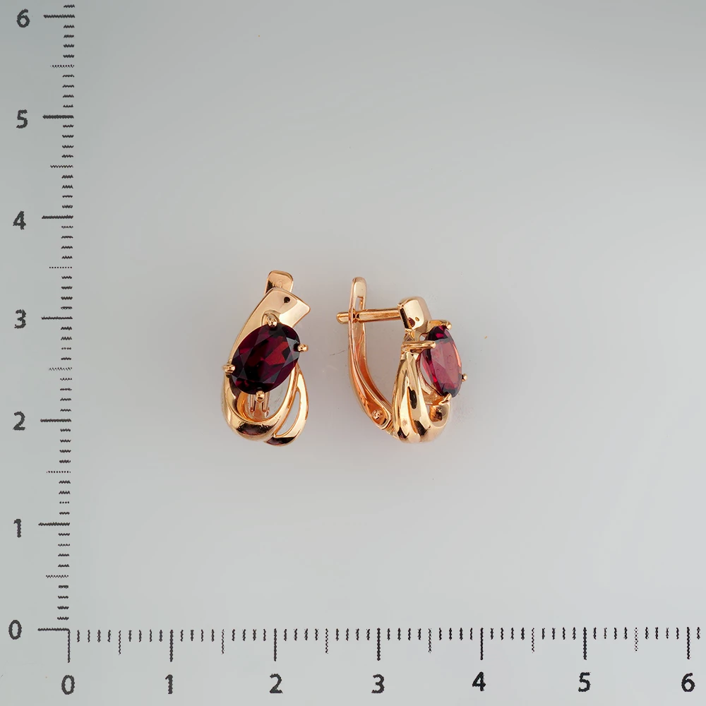 Серьги с гранатом из красного золота 585 пробы