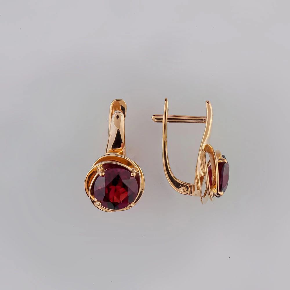Серьги с гранатом из красного золота 585 пробы