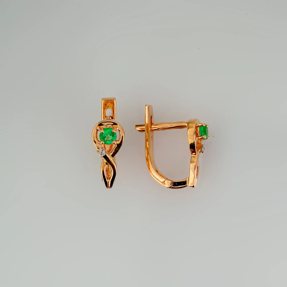 Серьги с изумрудом из красного золота 585 пробы