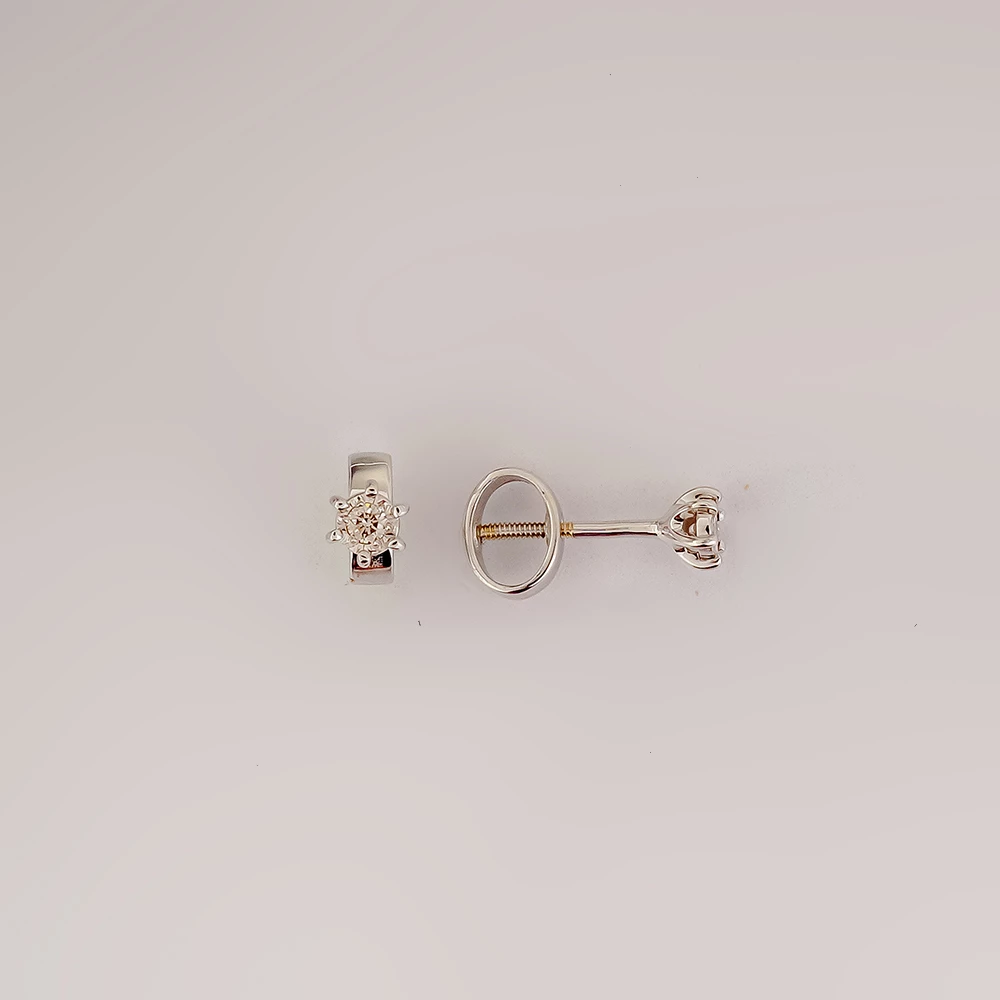 Серьги с бриллиантом из белого золота 585 пробы
