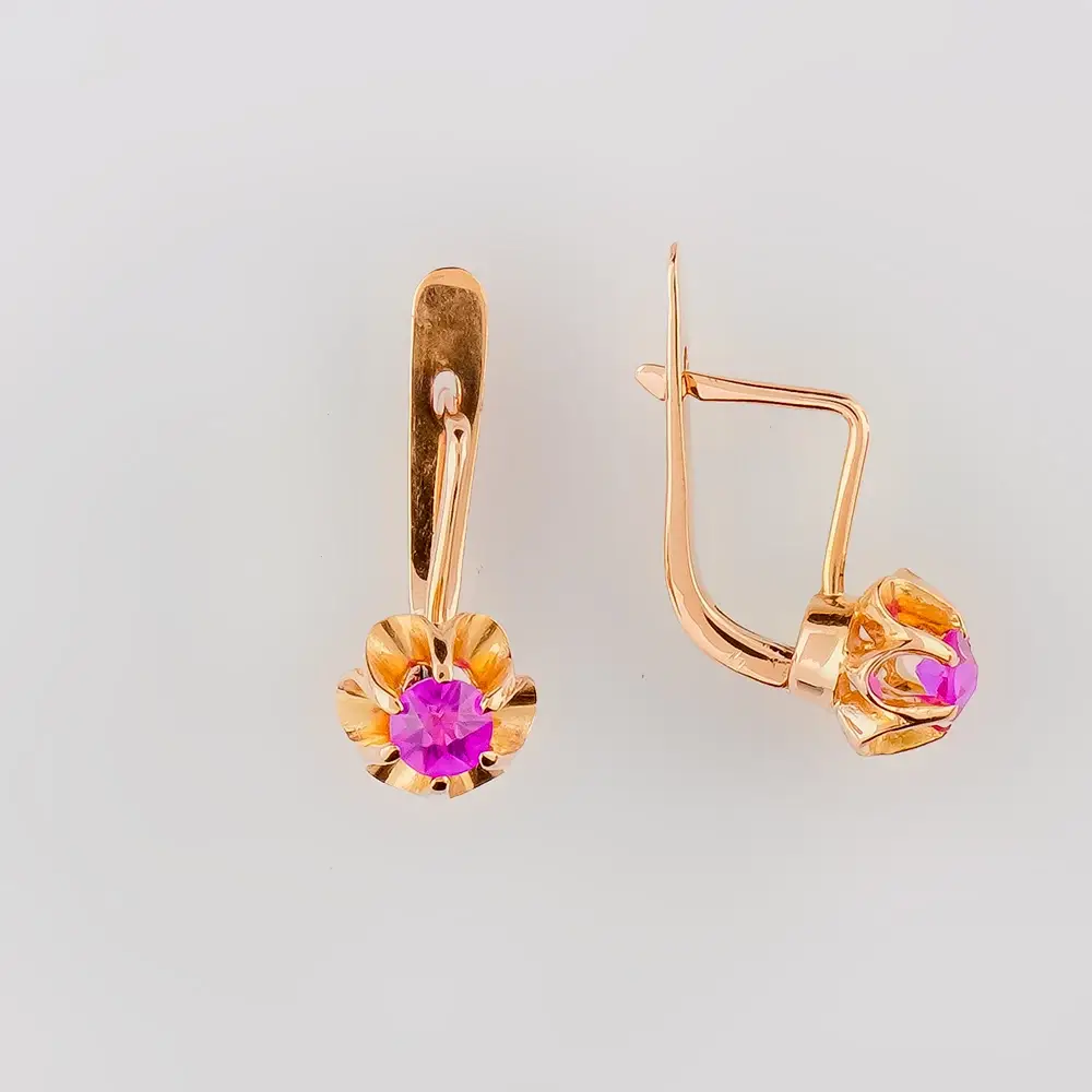 Серьги с корундом синтетическим из красного золота 583 пробы