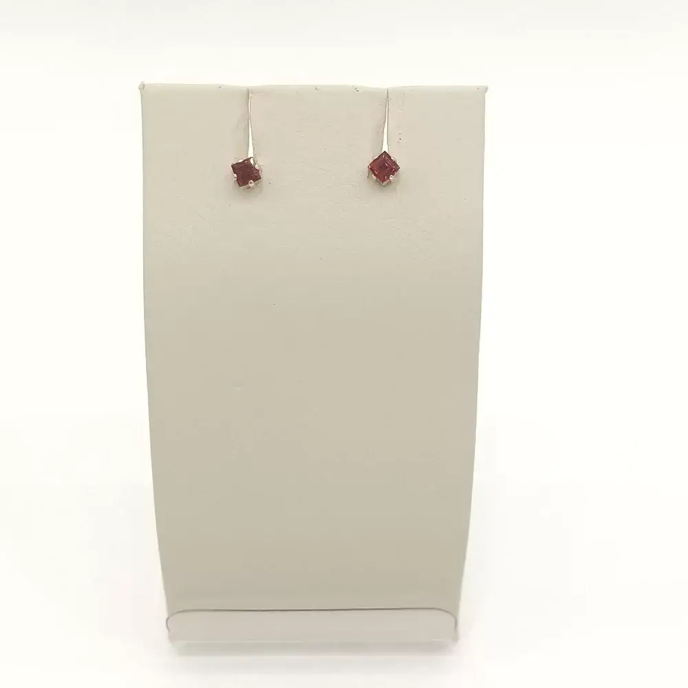 Серьги с гранатом из красного золота 585 пробы
