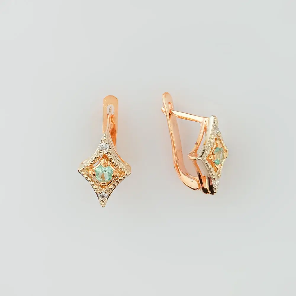 Серьги с изумрудом из красного золота 585 пробы