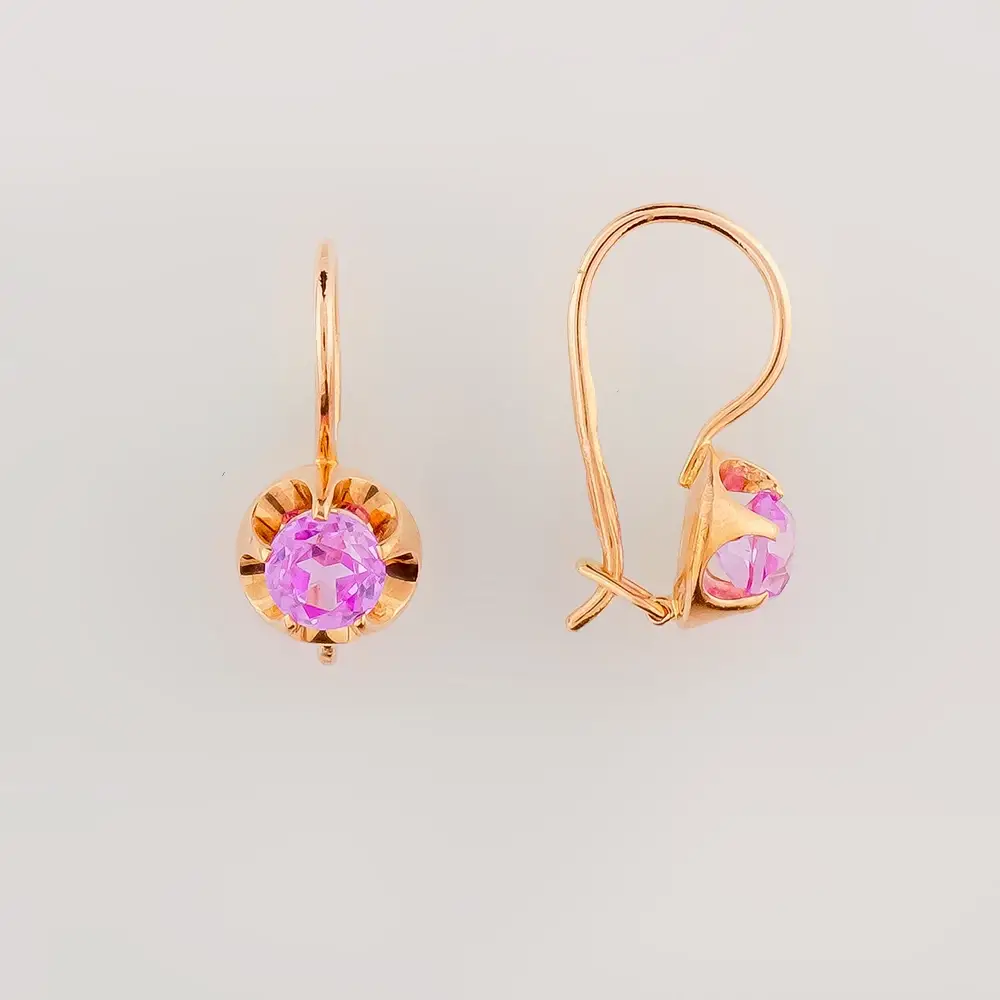 Серьги с корундом синтетическим из красного золота 583 пробы