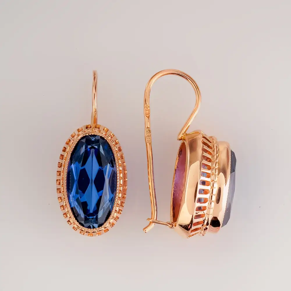 Серьги с корундом синтетическим из красного золота 583 пробы