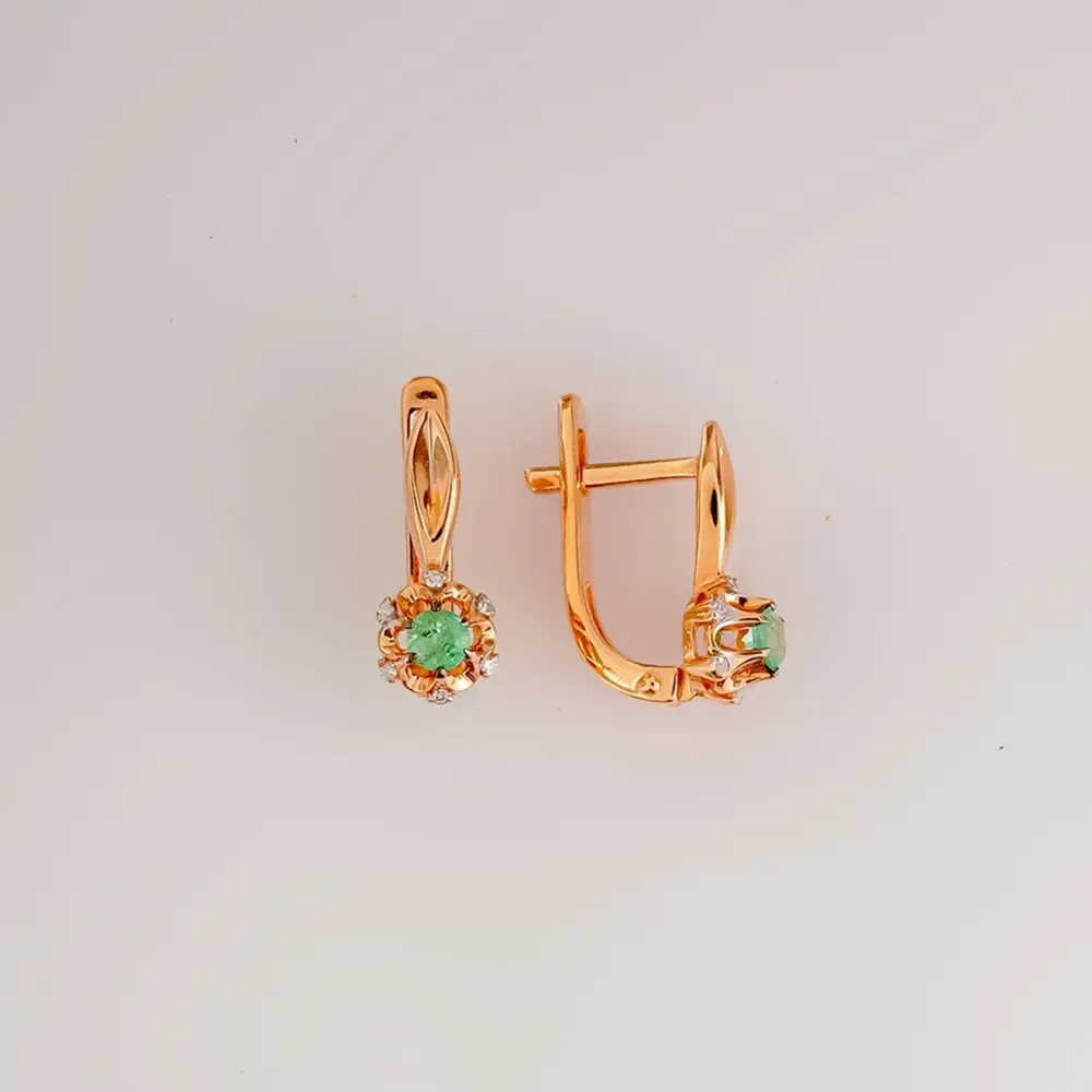 Серьги с изумрудом из красного золота 585 пробы