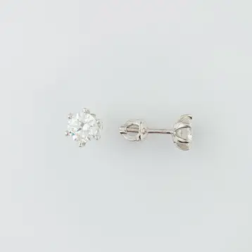 Серьги с муассанитом из белого золота 585 пробы