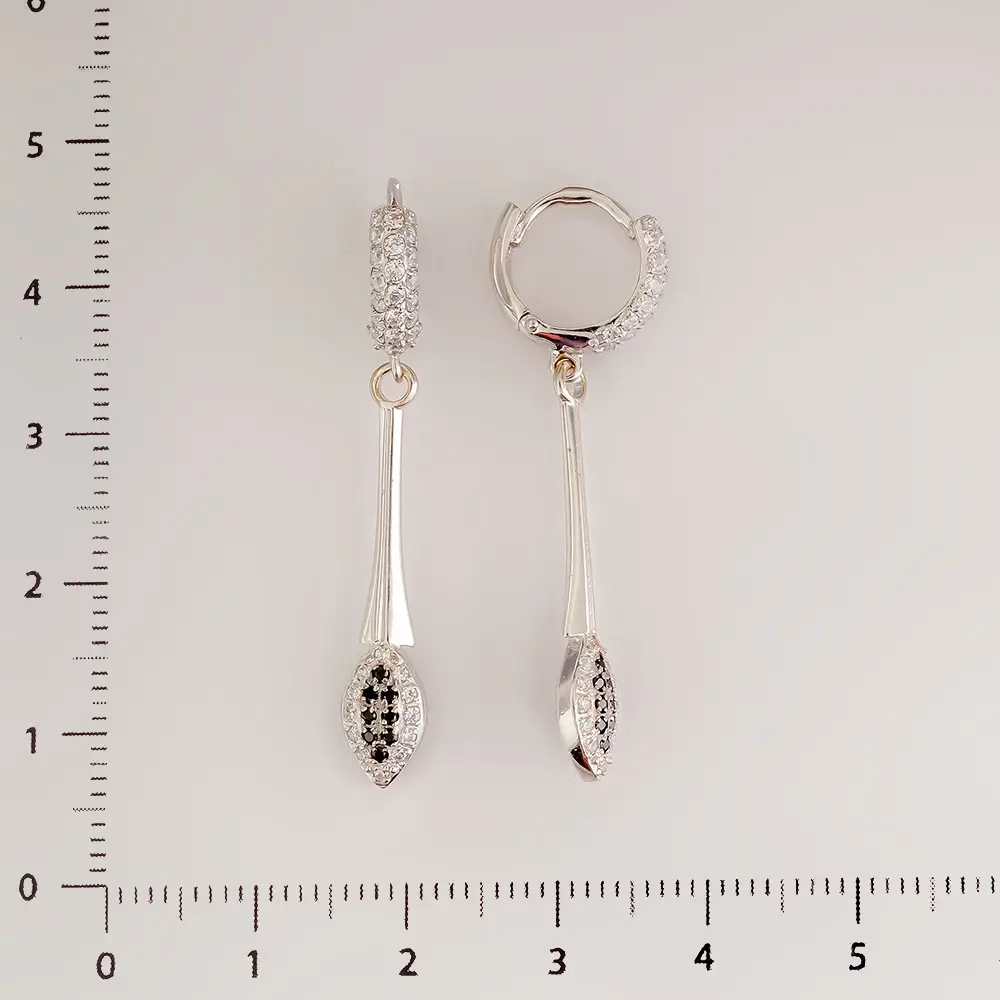 Серьги с фианитом из белого золота 585 пробы