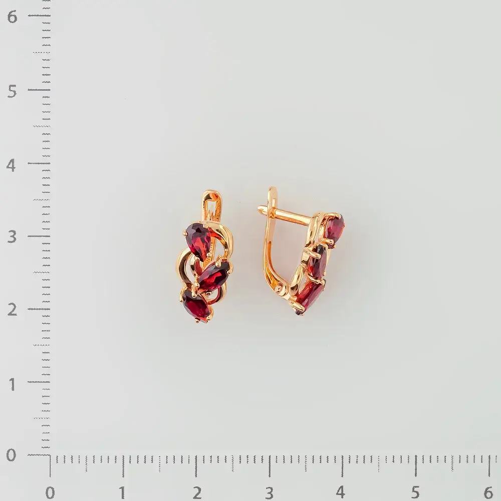 Серьги с гранатом из красного золота 585 пробы