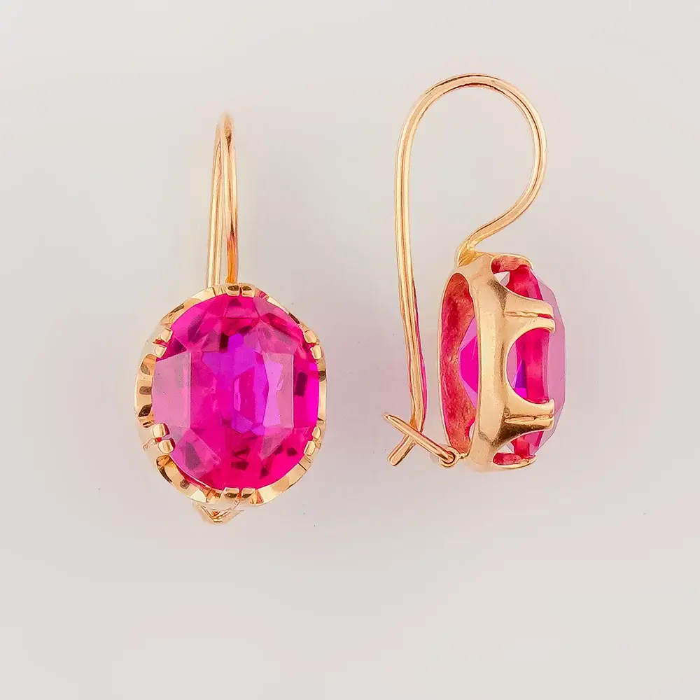 Серьги с корундом синтетическим из красного золота 583 пробы