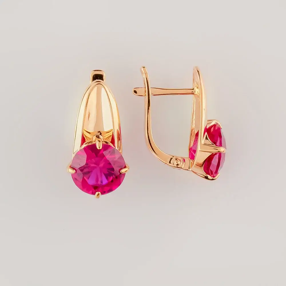 Серьги с корундом синтетическим из красного золота 585 пробы