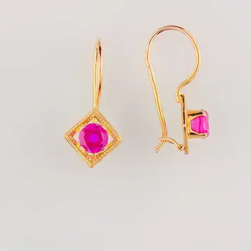 Серьги с корундом синтетическим из красного золота 583 пробы